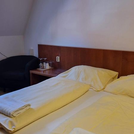 Nevinne Apartmany Kolín Zewnętrze zdjęcie