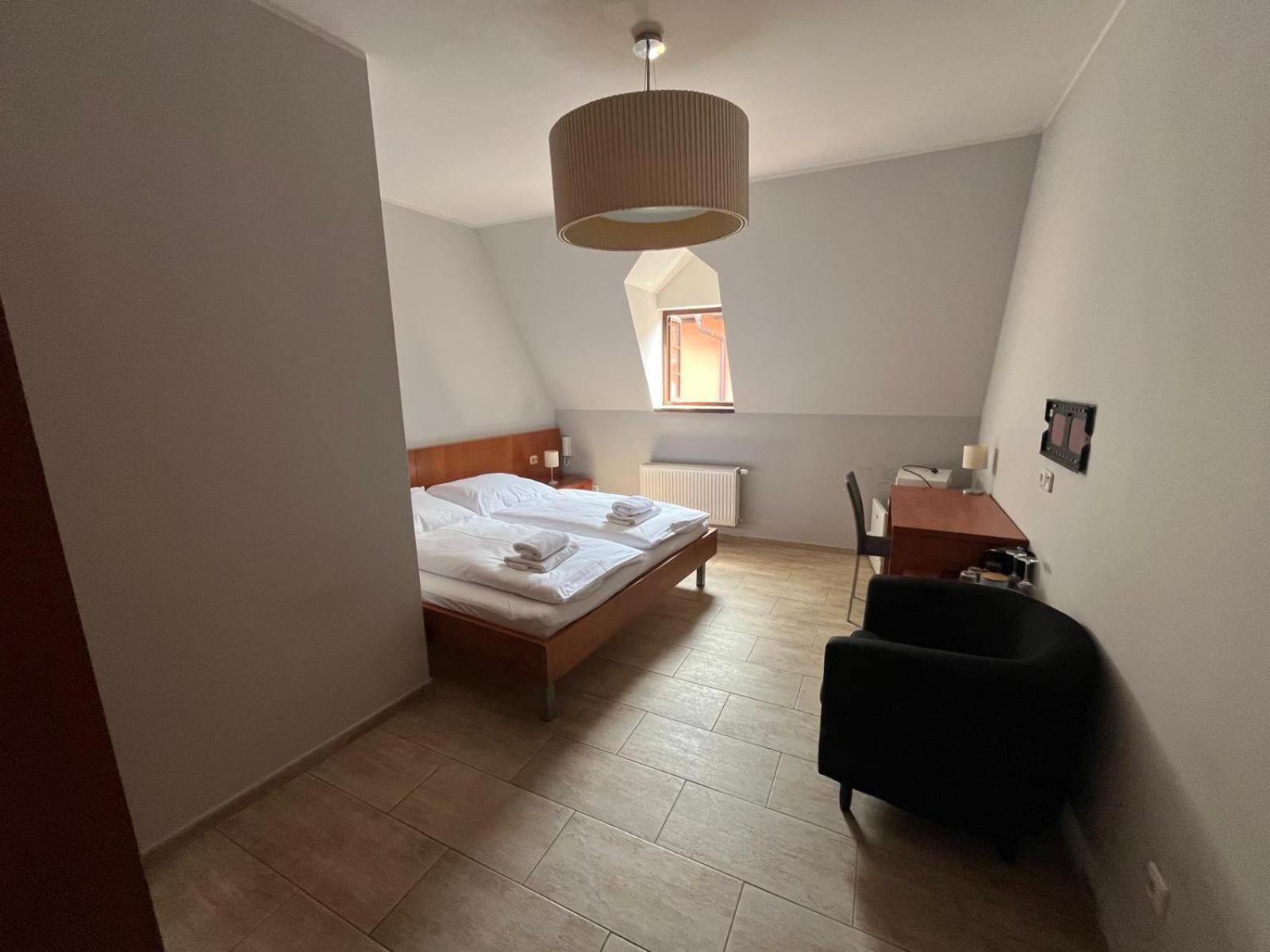 Nevinne Apartmany Kolín Zewnętrze zdjęcie