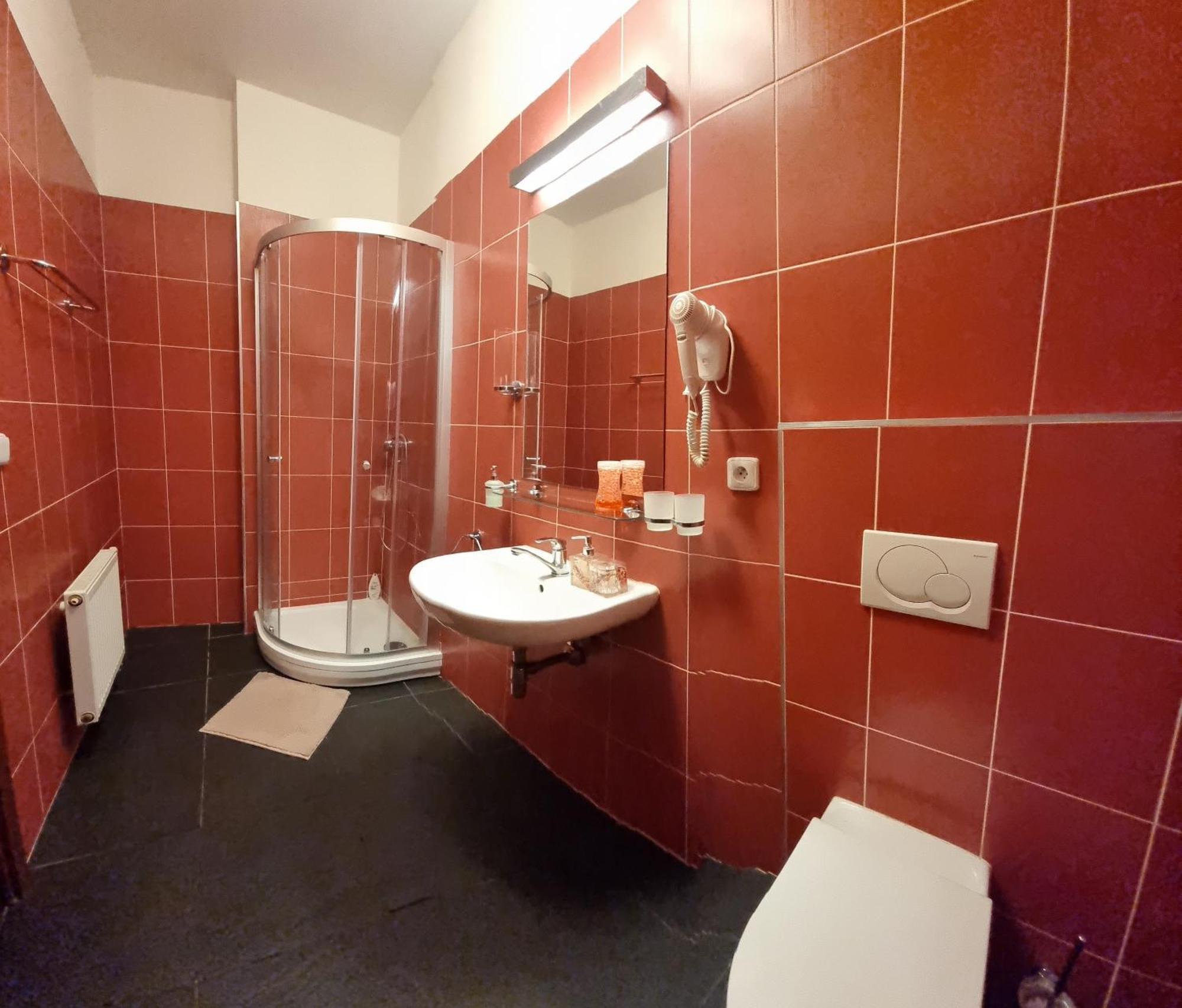 Nevinne Apartmany Kolín Zewnętrze zdjęcie